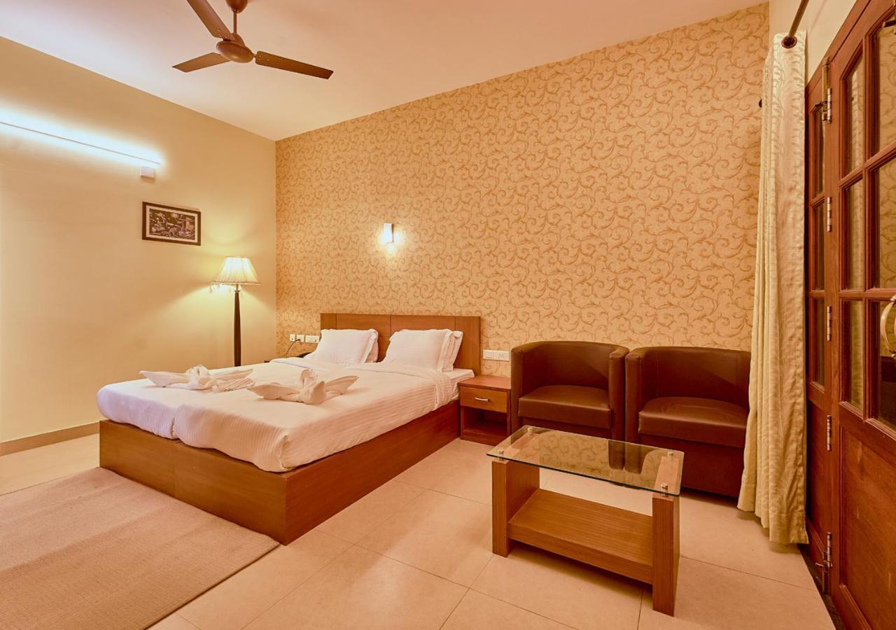 Ushasree Wayanad Heritage Premium Pool Resort By Voye Homes Ambalavayal 外观 照片