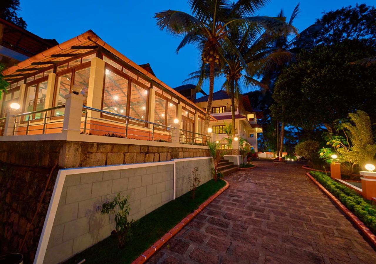 Ushasree Wayanad Heritage Premium Pool Resort By Voye Homes Ambalavayal 外观 照片
