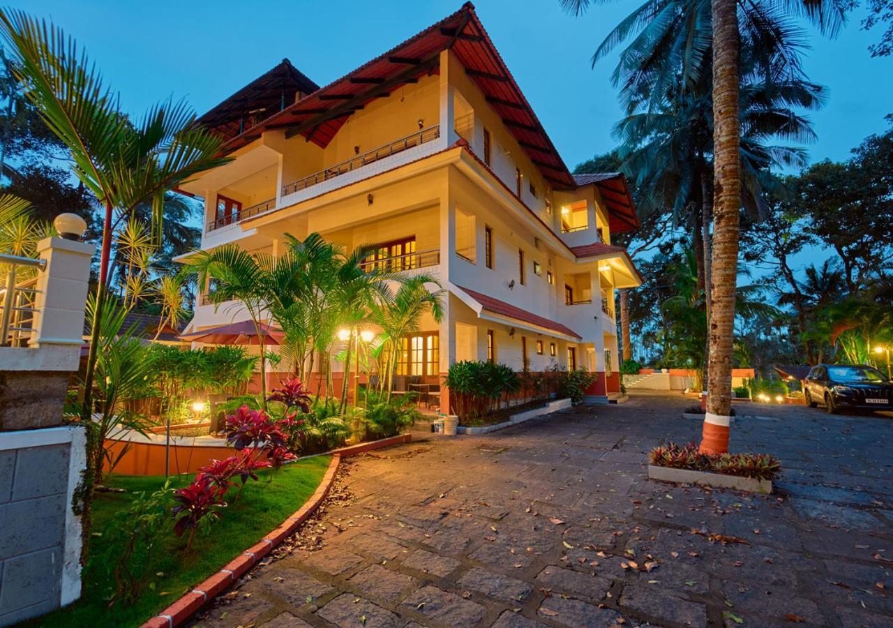 Ushasree Wayanad Heritage Premium Pool Resort By Voye Homes Ambalavayal 外观 照片