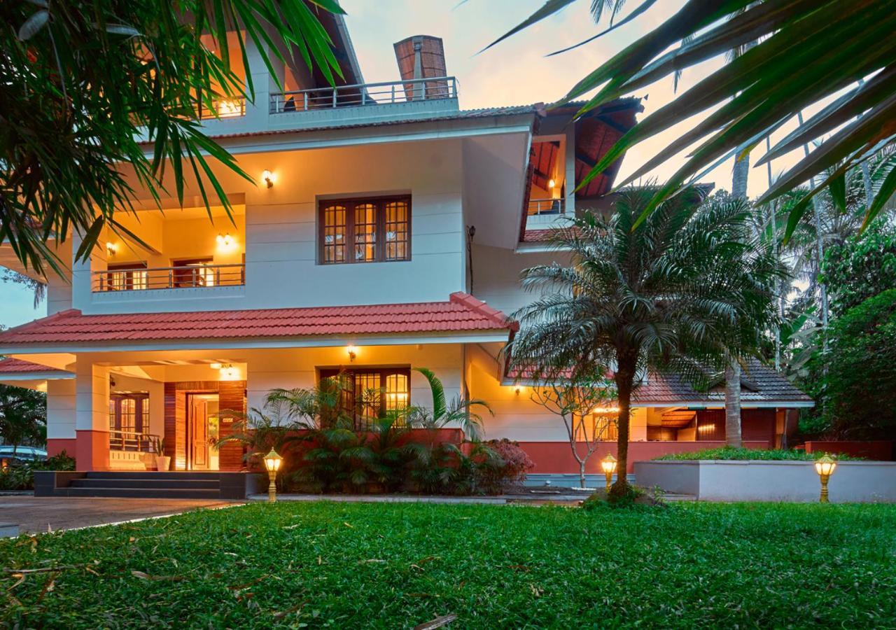 Ushasree Wayanad Heritage Premium Pool Resort By Voye Homes Ambalavayal 外观 照片