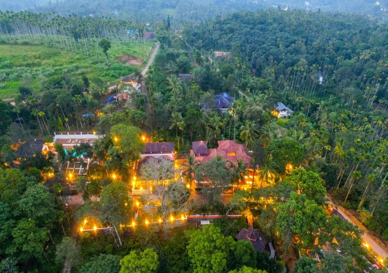 Ushasree Wayanad Heritage Premium Pool Resort By Voye Homes Ambalavayal 外观 照片