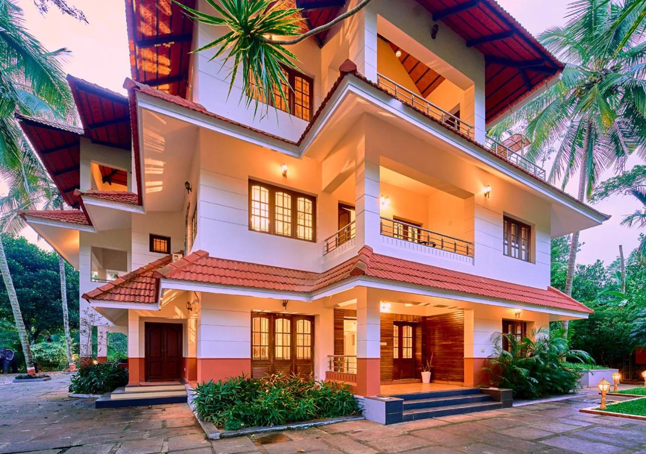 Ushasree Wayanad Heritage Premium Pool Resort By Voye Homes Ambalavayal 外观 照片