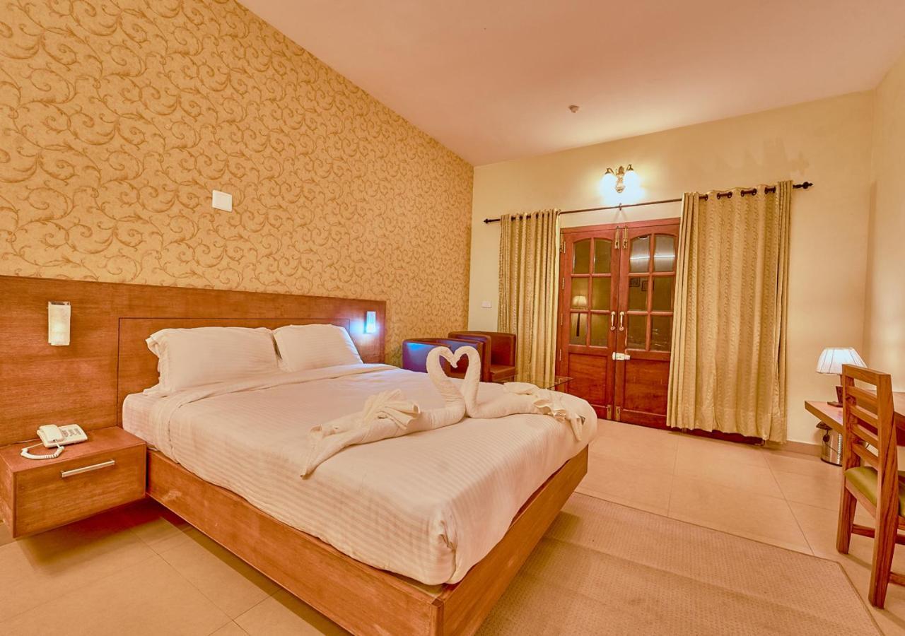 Ushasree Wayanad Heritage Premium Pool Resort By Voye Homes Ambalavayal 外观 照片