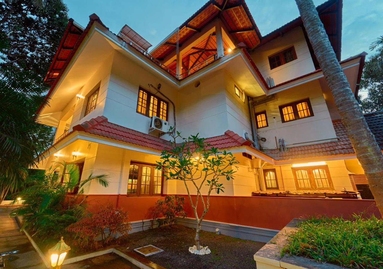 Ushasree Wayanad Heritage Premium Pool Resort By Voye Homes Ambalavayal 外观 照片