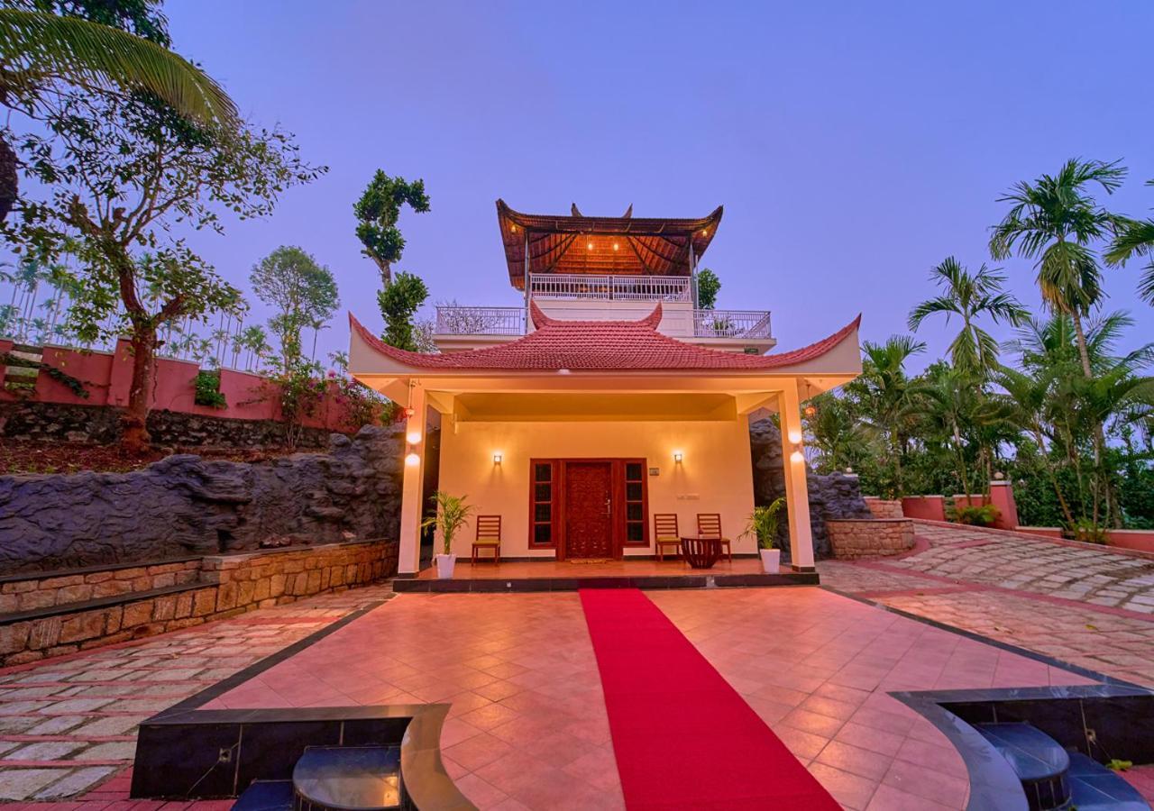 Ushasree Wayanad Heritage Premium Pool Resort By Voye Homes Ambalavayal 外观 照片