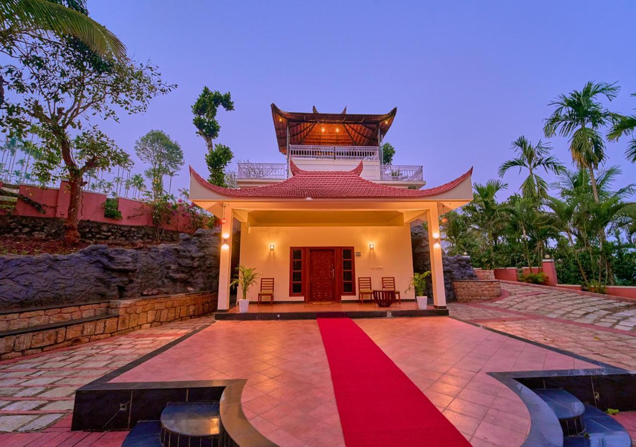 Ushasree Wayanad Heritage Premium Pool Resort By Voye Homes Ambalavayal 外观 照片